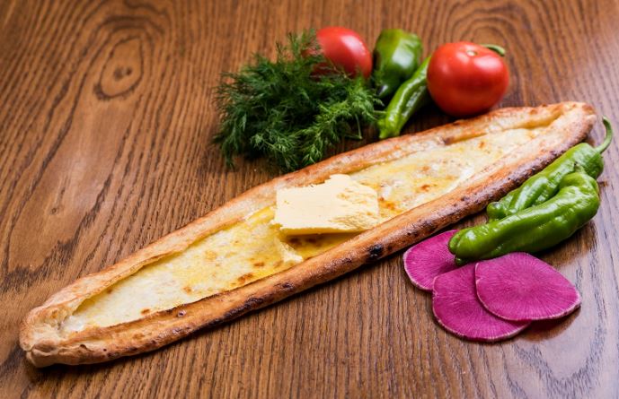 Kaşarlı Pide